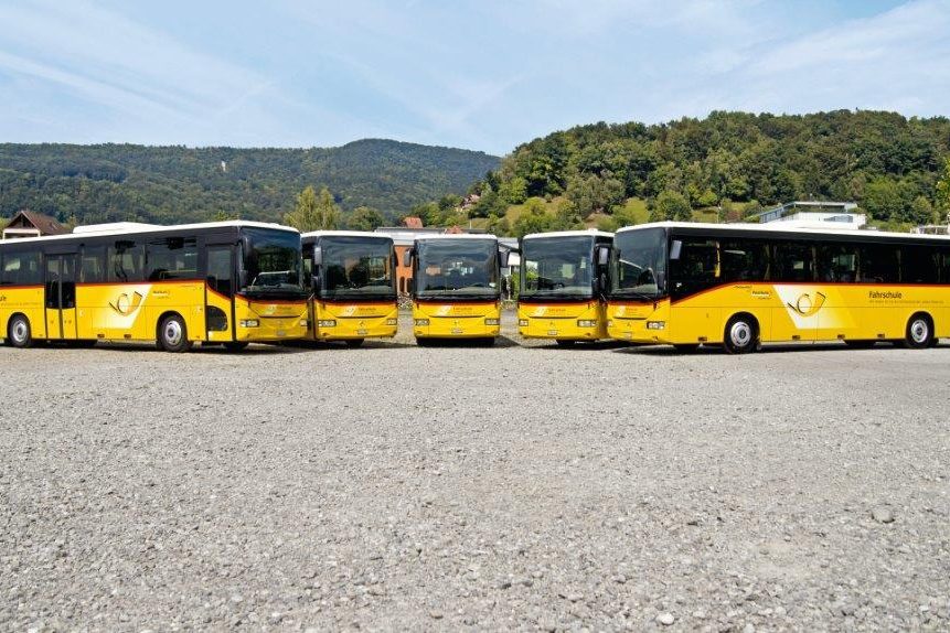 partner-bus01