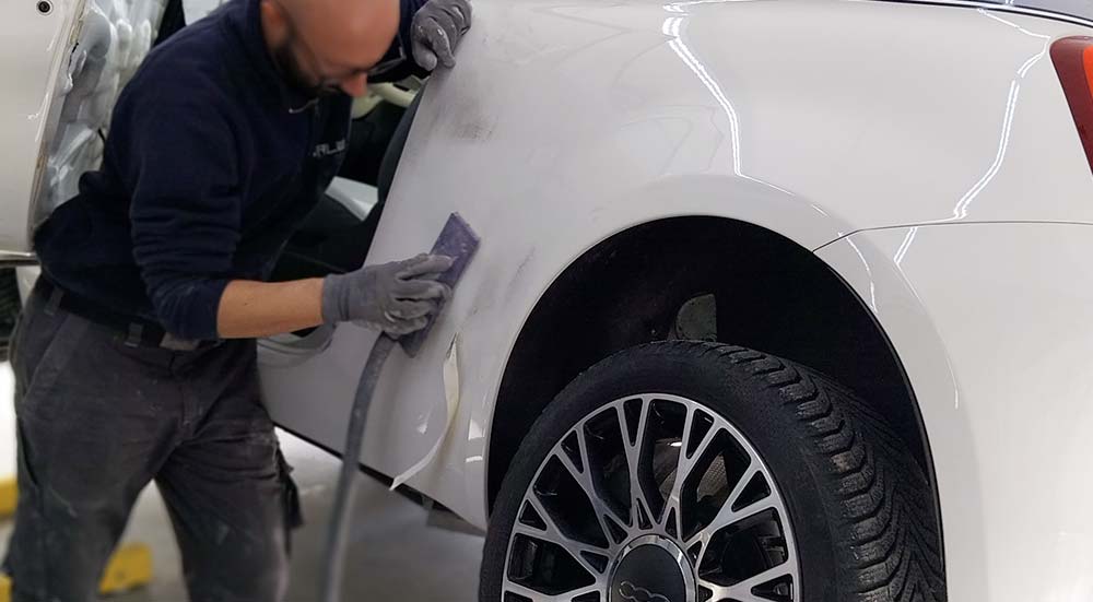 Riparare la carrozzeria dell’auto
